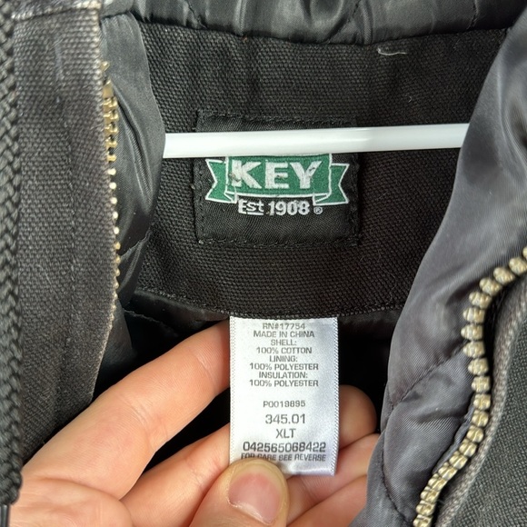 KEY Men's Insulated Hooded Duck Jacket in Black - Picture 6 of 8